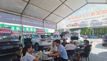 咬定目標不放松，玉林通承銷售喜獲新突破